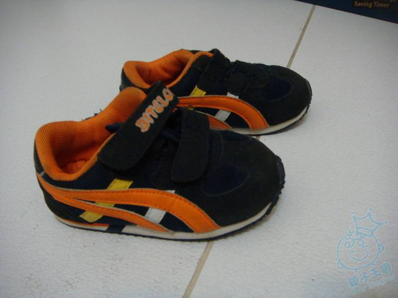 新净 1 岁至 1岁半鞋仔 - 二手市场 - 亲子王国