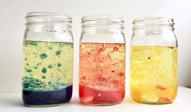 2-DIY-Mason-Jar-Lava-Lamp
