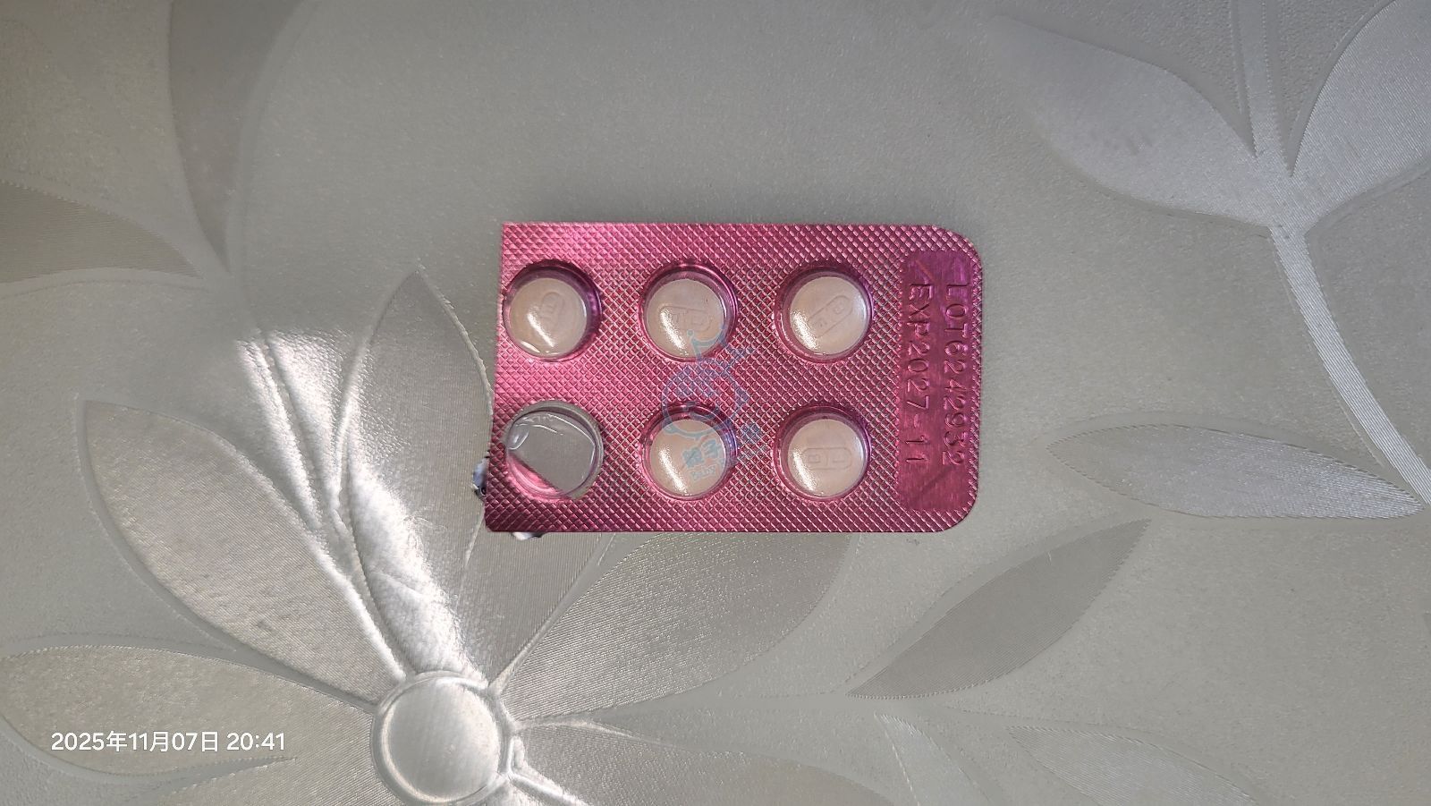 attach0/tmp/phpaOLLlt